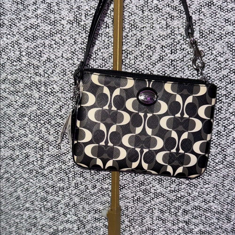BNWT Coach Black and Cream Patterned Women's Bag